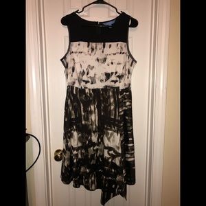 Vera Wang Sleeveless asymmetric dress.